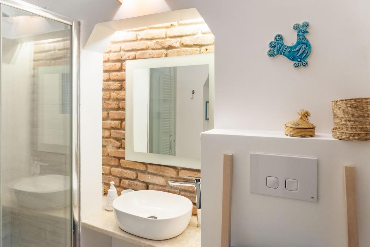 Casa Kawaii Lägenhet Cagliari Exteriör bild