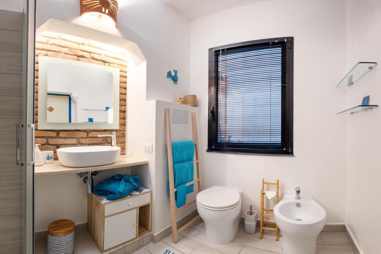 Casa Kawaii Lägenhet Cagliari Exteriör bild
