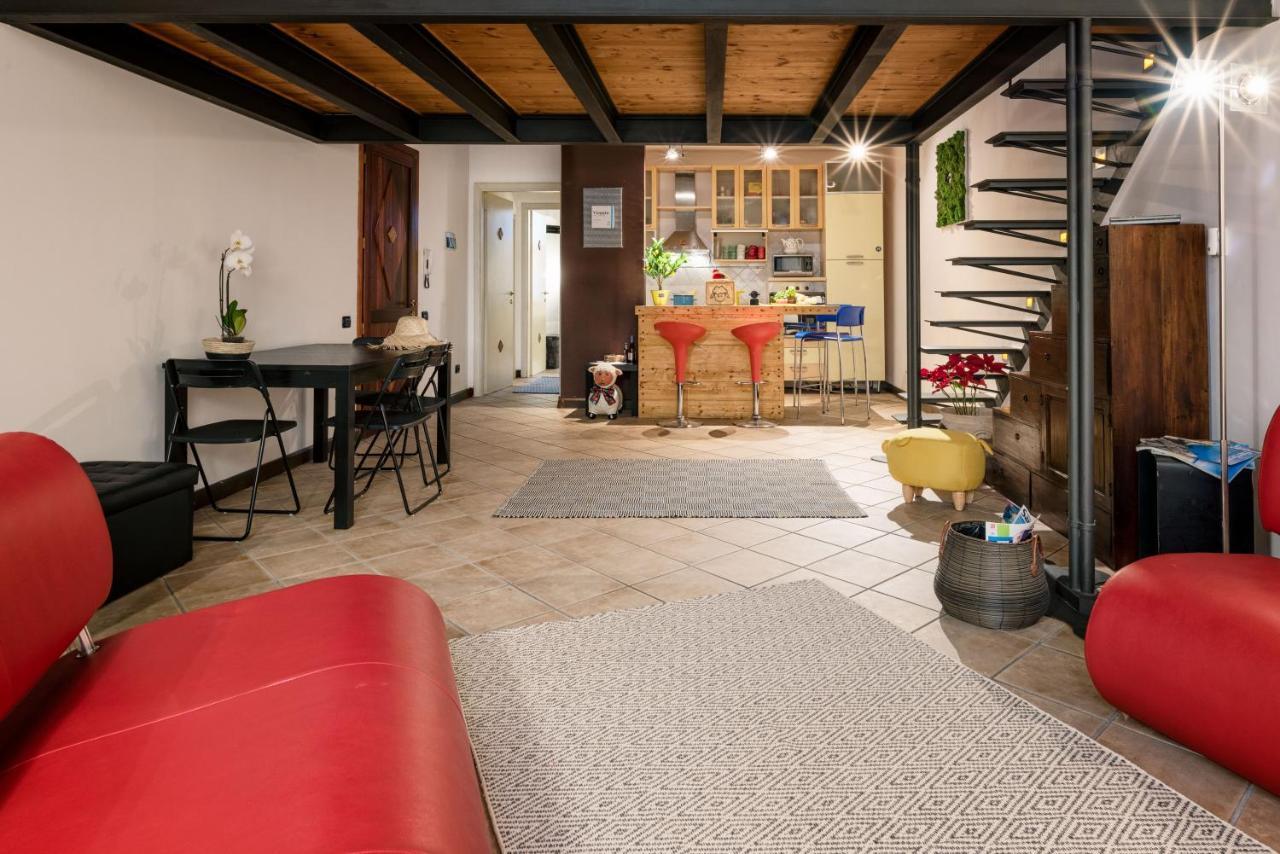 Casa Kawaii Lägenhet Cagliari Exteriör bild