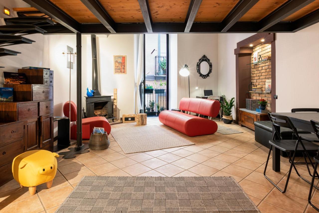 Casa Kawaii Lägenhet Cagliari Exteriör bild